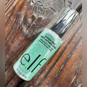 e.l.f POWER GRIP
DEWY SETTING SPRAY